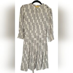 Penelope Elegant Black‎ and White Patterned Dress